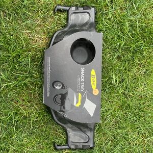 BOB Gear Black Snack Tray for Kids